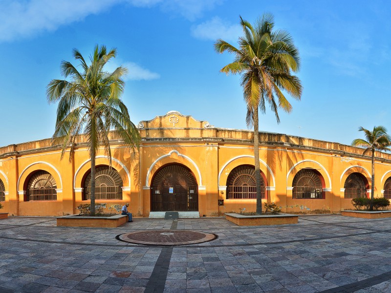 Atarazanas Cultural Center