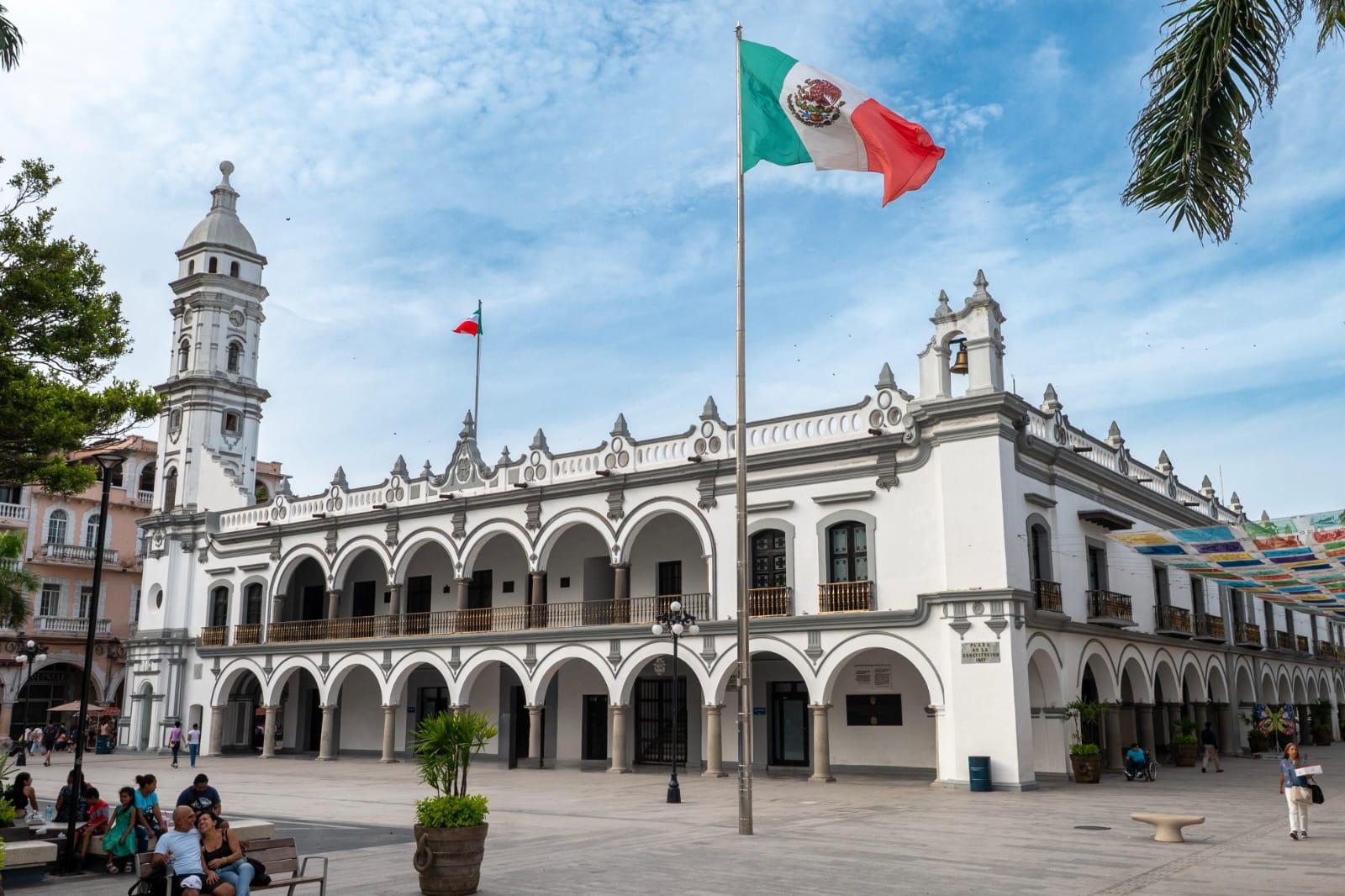 Loading Heroica Veracruz